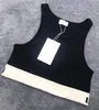 خزان ملابس أعلى مصمم نسائي مصمم Tirt Black White Letter Summer Summer Servy Ladies Siless Size Size S-L Camis Tops Femme