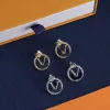 Géométrique Simple Cercle Cristal Lettres Oreille Goujon Or Argent Plaqué Boucles D'oreilles Célèbres Femmes Élégantes Fille Designer De Luxe De Mariage Bijoux Cadeaux Ne Se Décolorent Jamais