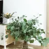Dekorativa blommor 100 st Silk Eukalyptus lämnar konstgjord krans DIY presentförpackning falska växter dekoration bröllop festival fest hem leveranser