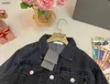 Fashion Kids Coat Kids Designer Kleidung Baby Denim Jacke Größe 110-150 gesticktes Logo auf der hinteren Jungen Mädchen Außenbekleidung 24mar