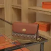 Fabrik Großhandel Camellia Spinning Lock Cross Body Chain Bag 2024 neue große Kapazität Internet berühmte Textur Mode vielseitige Schulter