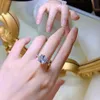 anello di lusso con diamanti firmati gioielli donna argento sterling 925 ghiacciato ovale quadrato bianco 5A zirconi anelli di fidanzamento per donne confezione regalo di nozze misura 5-9