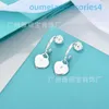 2024 Jewelry Designer Brand Stud 925 Needle Emamel Heart Formed With Drill Ring Female White Copper Plated Silver Plum Blossom öronproppar älskar örhängen