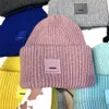 Cappelli invernali firmati Beanie Designers Donna AC Square Faccina lavorata a maglia Versione alta Pullover femminile Cappello di lana Casual Cappellini elasticizzati caldi 4VKBE