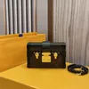 Designer de luxe Petite Malle Python Snake Trunk Sac à main Alligator Sac à bandoulière avec bretelles réglables Sac à bandoulière Matériel doré Serpentine Valentine Sac pour femme