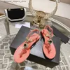 Sandals 2024 Top Quality Brand Women Sexy Movable clasp Sandals Metal Decor Fashion Luxury Black White Female Shoes Low Heel Sandals Q240314