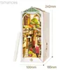 3D Phozzles DIY Book Nook Kit اليابانية ساكورا الرف إدراج الخشبية Bookend Stand 3D Miniature Dollhouse with Furniture Kit Hight Gift Booknook 240314