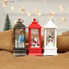 Oggetti decorativi Figurine Decorazioni natalizie Lampade a olio portatili illuminate Decorazioni per anziani a LED Feste di Natale Riunioni per bambini Piccoli regali T