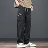 Pantaloni da uomo Arrivo Palestra Uomo Nylon Casual Tubo dritto Materiale sottile Studente giovanile Trendy coreano Recensioni Abbigliamento