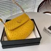 Designer Bag Womens Luxurys Bolsa Ombro Mens Avestruz Padrão Sacos De Couro Senhora Presente Tote Bucket Bag Bolsa De Ombro Sem Caixa Com Saco De Poeira