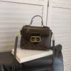 Bolsas elegantes dos principais designers Bolsa de alta qualidade para mulheres no novo nicho francês da moda digna de um ombro versátil bolsa crossbody