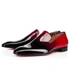 مصمم فاخر الرجال لباس أحذية حمراء حمراء متسكعون أحذية رياضية من جلد الغزال براءة اختراع مسامير الجلود