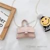 Diseñador de niñas letras de metal hebillas bolso INS niños grano de piedra bolsos de un hombro cadena para niños bolsa cruzada A9893