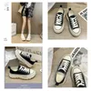 Heren Casual Mode Sneakers Dames Ontwerpers Designer Schoenen Laag Zwart Wit Gesneden Leer Splike Tripler Vintage Trainer 99