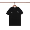 العلامة التجارية Tshirt Mens Tirt Designer T Shirts Summer Fashion Simplesolid Black Letter Printing Tshirts زوجين أعلى من الرجال البيض.