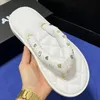 Designer Luxe Mito Sandaal Kanaalglijbaan Platform Strand Outdoor Lederen Flip Platte Sandalen Hawaiiaanse Stijl Zomer Strand Vrije tijd Lichtgewicht Damesglijbaan