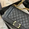 Womens Designer Caviar Leather Boy Quilted Shoulder Bags Top Metallic Letter Handle Totes Gold Metal Chain Crossbody Handbags Diamond Lattice Black Sac Purse 25CM