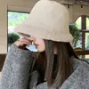 Bérets d'hiver en coton polaire d'agneau, coupe-vent, résistant au froid, chapeau de seau de style coréen, casquette de pêcheur en peluche pour femmes, automne