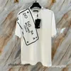 Designer T-skjorta Menser Kvinnor Skjorta Shorts Sleeve Luxury Original Edition T-shirts grossist Ropamujer Loose Breattable Material Style Polo Shirt Clothes Plus Size