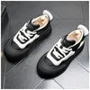 الأحذية الرياضية الجديدة للأزياء الأحذية المخصصة للرجال رجال الرجال غير الرسمي أزياء مريحة متعددة الاستخدامات الرجال Zapatillas de Hombre