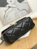 Designer Underarm Evening Bag CC 19 Bag Fashion Quilted Shoulder Bag Chain Tote Bag Woman Luxury Handväska Läder Half Moon Hobo Underarm Bag 10a Soft Dicky0750D