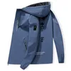 Herfst en winter Herenmodemerk Charge Coat Wind- en waterdichte jas Outdoor Vissen Camping Warme jas