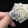 Pierłnictwo klastra Solid 18k biały złoto Big Stone Ring 5ct Diamond Engagement for Man Luxury Wedding Jewelry