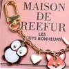 Designer Fashion Cartoon Key Chain Sac Pendentif De Voiture Crochet En Métal Avec Boîte-Cadeau Adapté Aux Hommes Dames Enfants Designer Porte-clés YWMI