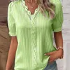 Bluzki damskie Summer Casual V Neck krótkie koszulę Blusa Eleganckie damskie solidne dojazd do pracy 2024 Kobiety puste koronkowe bluzki