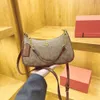 Sacs à main élégants des meilleurs designers, ce petit sac populaire pour femmes dans le nouveau sac à bandoulière imprimé sous les bras de célébrités sur Internet, épaule polyvalente