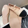 Lüks Bale Daireler Tasarımcı Mary Jane Yuvarlak Toe Klasik Renk Eşleşen Kumaş Loafers Kadın Tasarımcı Elbise Bayanlar Bale Ayakkabı Dış Çorap Spor ayakkabıları Kutu