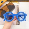 Fashion Super Vision Round Designer Sunglasses pour les femmes Lunettes de soleil Elliptical Beach Mens