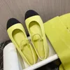 Lüks Bale Daireler Tasarımcı Mary Jane Yuvarlak Toe Klasik Renk Eşleşen Kumaş Loafers Kadın Tasarımcı Elbise Bayanlar Bale Ayakkabı Dış Çorap Spor ayakkabıları Kutu