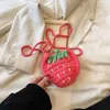 Plysch ryggsäckar nya handgjorda virkade barns plyschmynt handväska tecknad söt flickor jordgubb crossbody väska vinter mini axel bagl2403