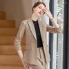 Women's Two Piece Pants Fall/Winter Retro Casual Short Blazer Wide-leg Set Commuter Solid Color Cinched Waist Suit Trousers Two-piece