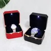 Caixa de relógio única com luzes led, caixa de exibição com superfície pintada de flanela macia, organizador de viagem, caixa de armazenamento de joias 240314