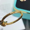 Designer Węzeł pokręcony owinięty pierścień damski Rose Gold 18 -krotnie srebrny inkrustowany lekki luksusowy modny trend q0mk