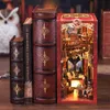 3D Puzzles CUTEBEE Book Nook Doll House 3D Puzzle With Touch Light Dust Cover Magic Gift Ideas Bookshelf Insert Toy Gifts Flame Common Room 240314