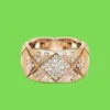 Coco Crush Lingge Ring 여성 오버레이 스타 같은 스타일 패션 성격 커플 반지와 선물 Box5200133