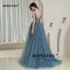 Guns Bepeithy Elegant V Neck Gray Blue Long Evening Jurken 2022 Party Sexy Backless Prom Jurk Mouwloze Robe de Soiree For Women