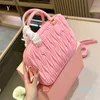 Bolso de diseñador Bolso de mezclilla 10A Bolsos de vaquero Bolsos de hombro de moda metálicos para mujer Carteras de teléfono de calidad Obra de arte Enrejado