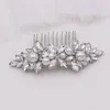 Hårklipp brud sidokam vita pärlor barrette med för brudtärna dekorativa bröllopshuvudbonadsmycken