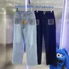 Damesjeans designer MM Family 24ss Nieuwe Letter Borduurdecoratie Mode Veelzijdig Slank en langbenig Lange broek met rechte pijpen 8FCY