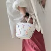 Enkel nischdesign Holiday Mori Twist Handheld Söt färgbönor Bomull Rep Woven Straw Bag