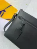 Designer Handbag Fashion underarm purse Leather Courier bag Detachable wrist strap Zipper open and close men's and women's identical clutch bag wholesale