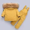 Down Coat Baby Girls Jumpsuits päls huva jacka Småbarn pojkar snöde vinterkläder barn snö kläder med haklappar -30 grader