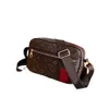 Bolsas de design são vendidas em lojas baratas, avançadas e elegantes, bolsa pequena feminina, nova tendência, mochila móvel