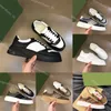 Chunky skor designer skor herrar broderade sneakers mens spets kalvskinn sneakers lyx läder tränare kvinnor vintage mode tryckt läder casual skor