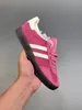 2024 Scarpe casual Scarpe da ginnastica in pelle scamosciata per interni plate-forme da uomo Scarpe da ginnastica di lusso Bold Pink Purple Fusion Gum Scarlet Cloud Bianco Nero Grigio Shadow Maroon Pulse Scarpe menta