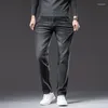 Jeans da uomo Sulee autunno blu dritto sciolto elastico vestibilità business casual cotone elasticizzato Dnim pantaloni maschio marca grigio fumo